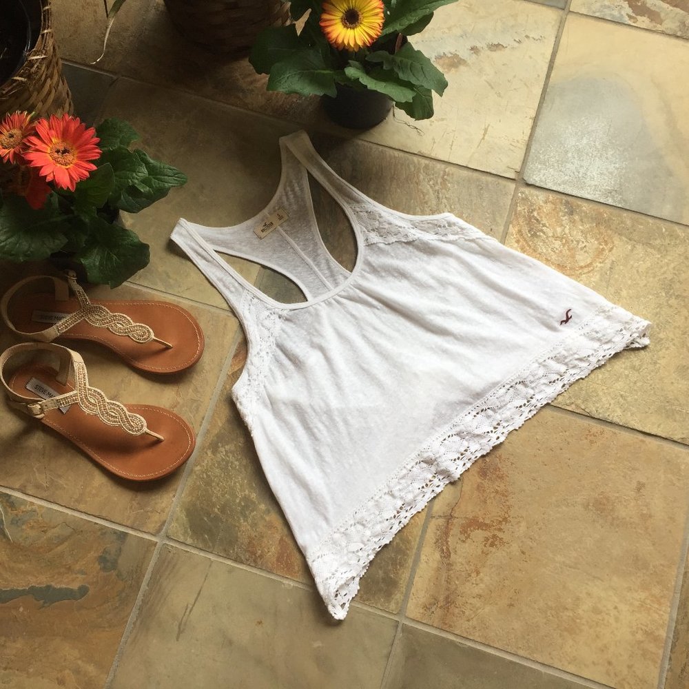 Hollister Flowy BoHo Tank W/Lace Trim (like NEW)